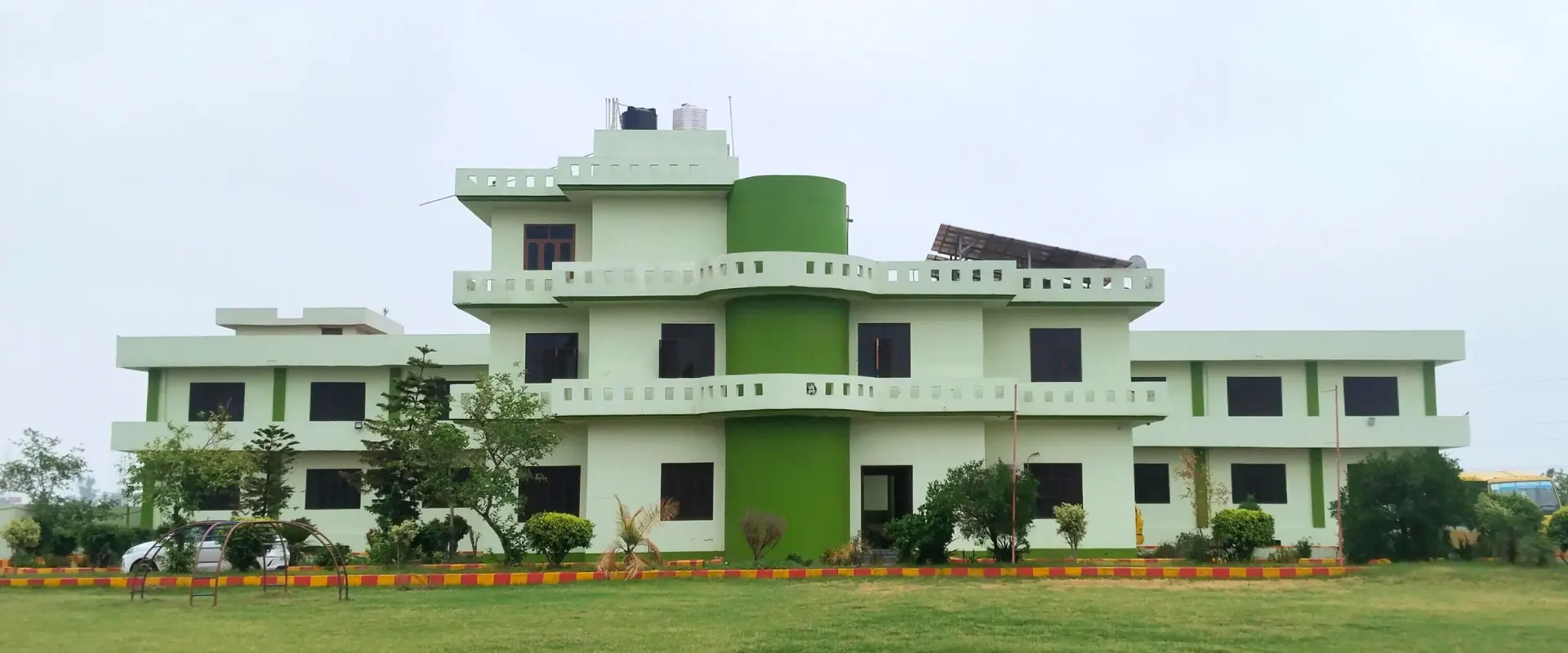 Guru gobind singh nursing training center & free hospital