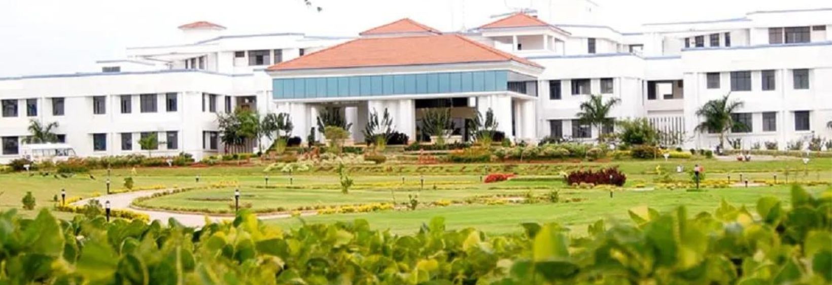 P.E.S. College of Nursing, Nalagampalle