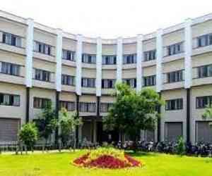 Leelabai Thackersey College of Nursing