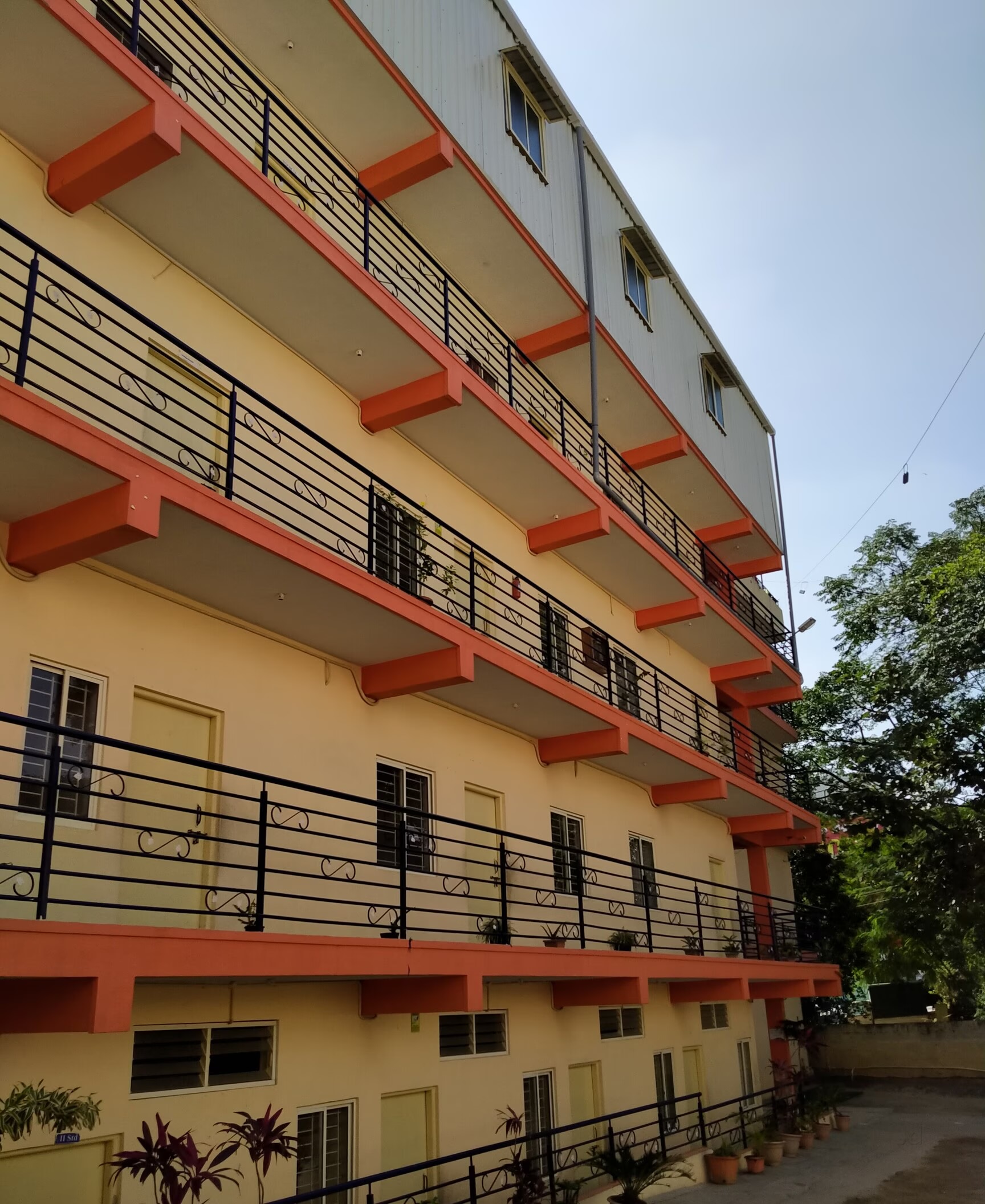 Bangalore Little Flower College of Nursing