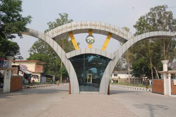 Dr Rajendra (Rajinder) Prasad Government Medical College, School of Nursing (GNM), Tanda, Kangra, Himachal Pradesh.