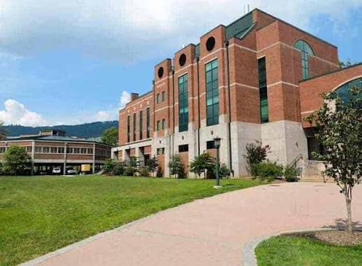 Aashi Nursing School